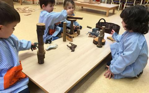 Construïm les nostres pròpies històries